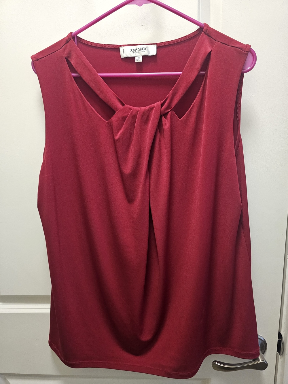 Jones New York Women's Berry Red Twist-Front Sleeveless Cami